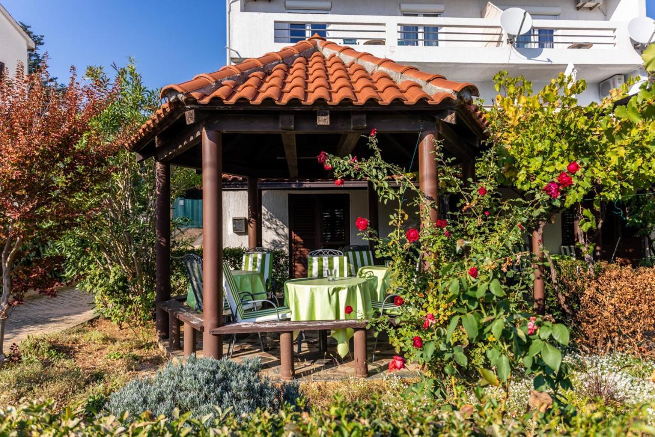 Apartmani Velnic 2 Baska  Exterior photo
